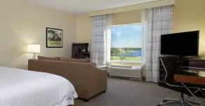 Hampton Inn & Suites Wellington - Vue de la chambre