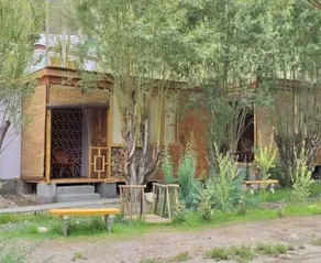 The Wooden Nest - Entrée intérieure