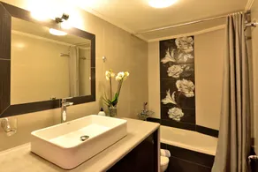 Luxury Suites in Stavromenos - Bad