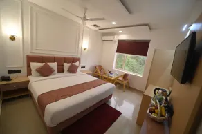 Hotel Royal Rosette Lake View BHIMTAL - Camera