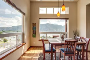 Alluring Manson Lakeside Condo w/ Shared Pool! - Interiør