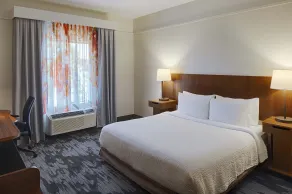 Fairfield Inn & Suites by Marriott Columbus Airport - Chambre