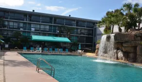 Opal Hotel & Suites - Piscine