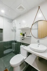 The Euphoria Hanoi - Bathroom