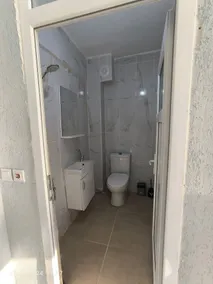 Dream's Suit sahil - Bathroom