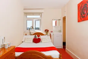 Strawberry Fields - Habitación