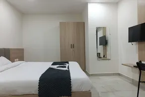 Itsy Hotels Saffron Groves - Quarto