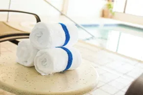 Holiday Inn Manchester Airport by IHG - Pool