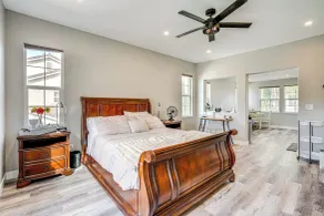 Pool & Hot Tub Access: Brentwood Getaway! - Interiør