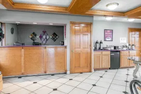Econo Lodge Seymour - Hall
