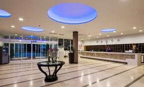 Hotel Zora - Recepción