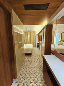 Hotel Golden Nest Thane - Camera