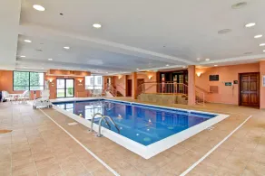 Homewood Suites by Hilton Stratford - Piscine