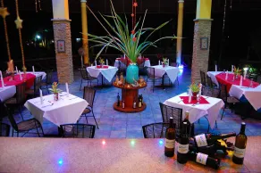 Crystal Paradise Resort Spa & Winery - Restaurant