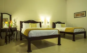 Hotel Real La Merced - Room