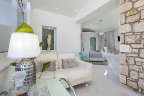 Villa adaptée aux familles avec jardin, terrasse et piscine privée | Vue montagne | Avec animaux acceptés - Chambre