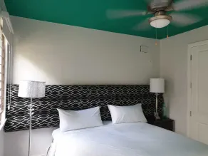 The Beryl Manor - Room