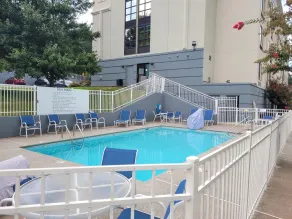 Best Western Plus Dalton Inn - Pool