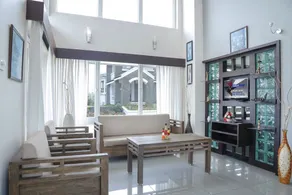 Wisteria Luxury Villas - Lobby sitting area