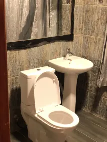Konga Hotel Kigali - Badezimmer