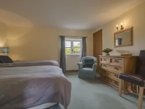 Owls Roost - Interior