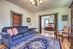 ‘The Ruebling House’ Cozy Defiance Apartment! - Innvendig