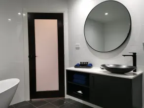 The Abbey Motel Goulburn - Bathroom