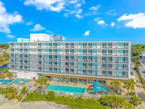 Holiday Inn Resort Oceanfront at Surfside Beach by IHG - Pool