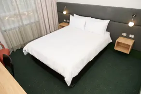 Statesman Hotel - Chambre