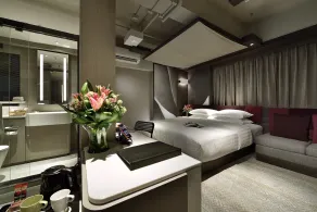 Xi Hotel - Habitación