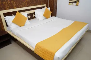 Hotel The Bliss Near Housing Board Chowk Mani Majra Chandigarh - Værelse