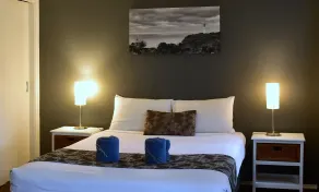 Apartments At Glen Isla - Room