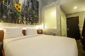 Watu Agung Guest House - Chambre