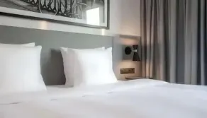 Radisson Hotel Nola Naples - Room