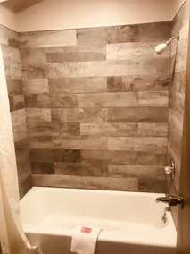 Econo Lodge Lawrence near University - Salle de bain