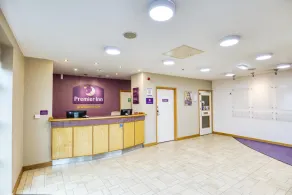 Premier Inn Andover - Reception