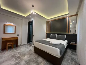 Rain Hotel - Chambre