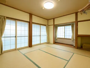 Tabataya - Camera