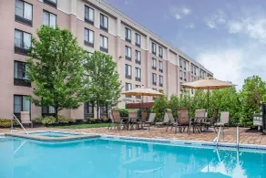 Comfort Inn & Suites Somerset - New Brunswick - Piscine