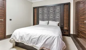 Rok Plaza - Chambre