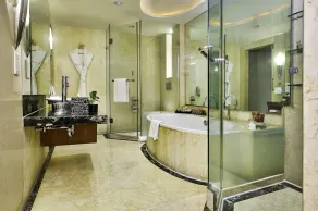 Taj Club House - Bathroom