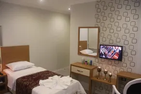 Hotel BLC - Zimmer