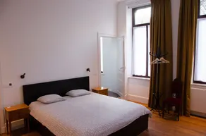 Albert Molière - Room