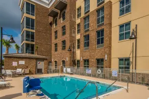 Staybridge Suites Charleston - Mount Pleasant by IHG - Piscine