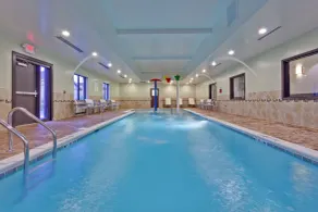 Holiday Inn Express Hotel & Suites New Philadelphia by IHG - Pool