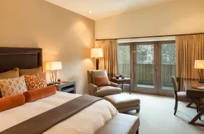 Knob Hill Inn - Chambre