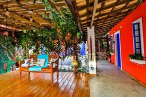 La Gloria House - Reception