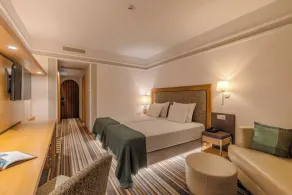 Pestana Carlton Madeira Ocean Resort Hotel - Zimmer