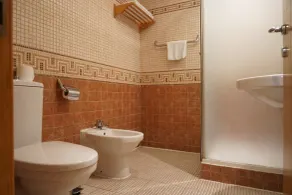 E5 Apartments - Salle de bain