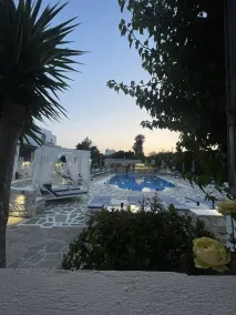 Zoumis Residence - Vue de la chambre